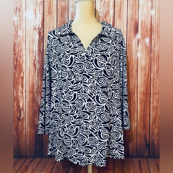 Women’s 3X Blouse International Concepts 3/4 Sleeves Black White Collared V Neck - Picture 2 of 10